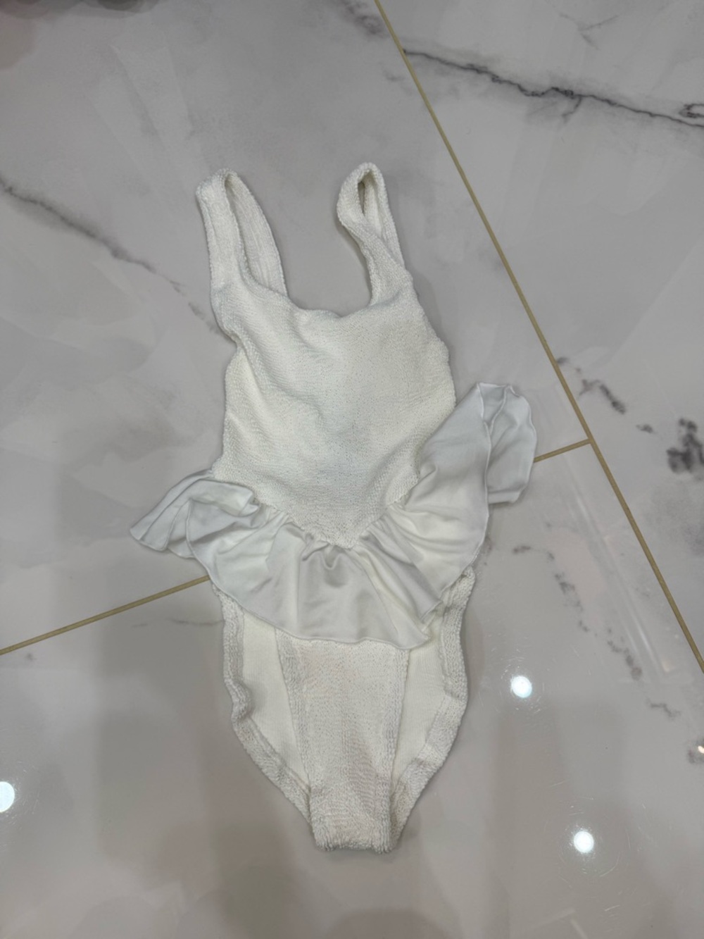 Hunza g crinkle swimsuit - Picture 2 of 5